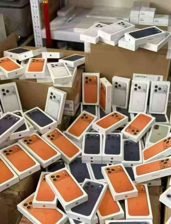 Samsung Galaxy S25 Ultra 1TB (Unlocked)