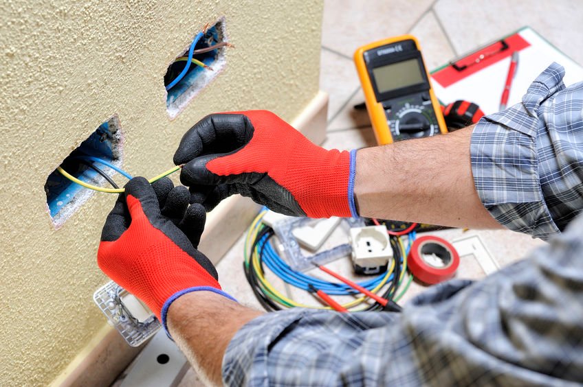 Elektriko - meistro pagalba Panevėžys +37063788215